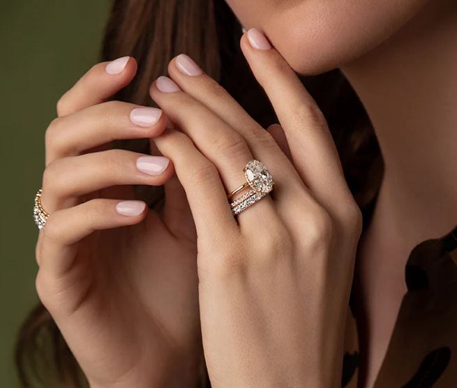 wedding ring 