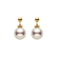 Italian-Inspired Stud Earrings in 18K Gold with Ocean-Lustre Pearl