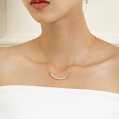 Akoya 18k Yellow Gold Baby's Breath Smile Necklace