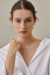Long-Line Stud Earrings in 18K Gold with Ocean-Lustre Pearl