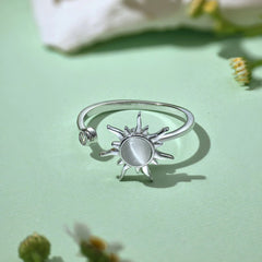 Stress Relief Fidget Ring – Golden Sun Design