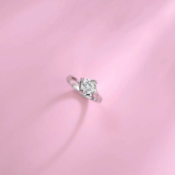 2CT Moissanite Ring in 925 Silver - Model R0746 - Image 3