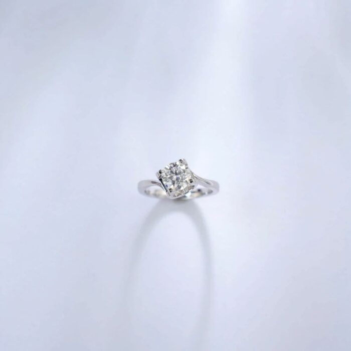 2CT Moissanite Ring in 925 Silver - Model R0746 - Image 4