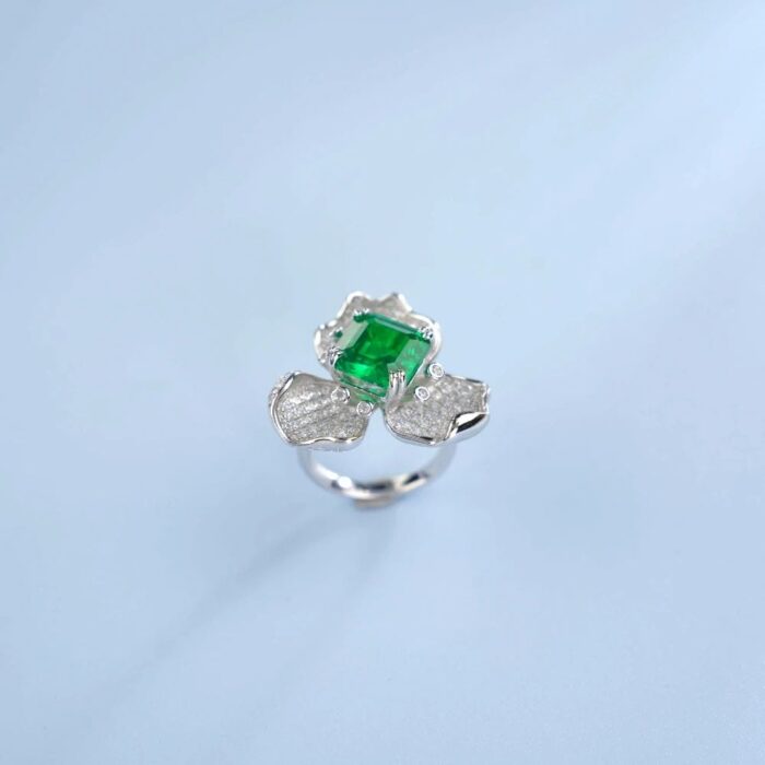 S925 Silver Green Garnet Ring - Model R-112 - Image 3