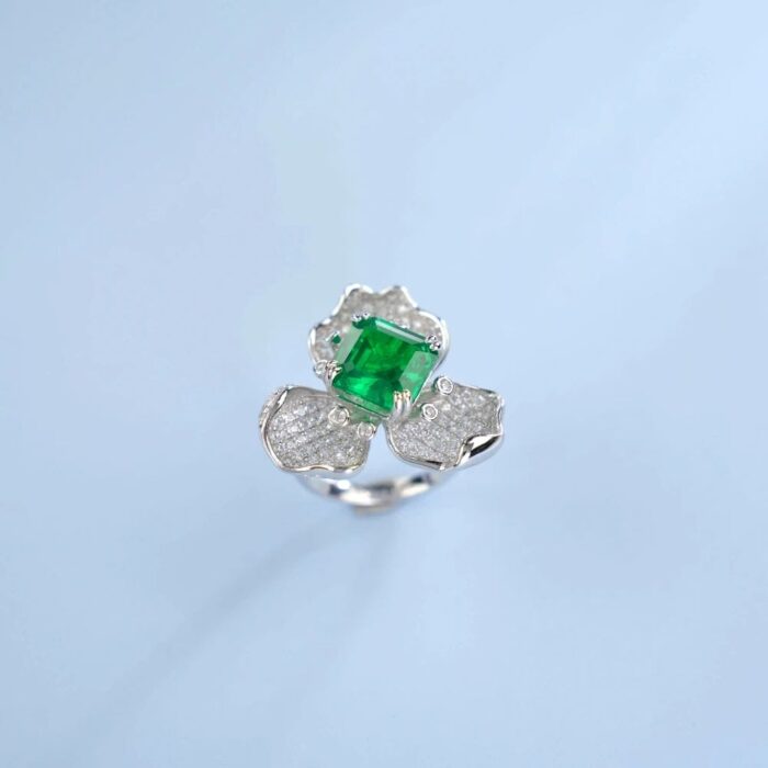 S925 Silver Green Garnet Ring - Model R-112 - Image 4
