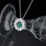 925 Silver Lab-Created Emerald Snowflake Necklace - Model LP0046 - Image 2